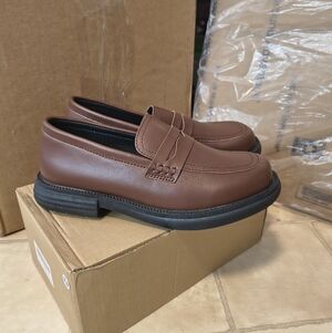 Classic Brown Loafers Women Casual Work Everyday Shoes 7